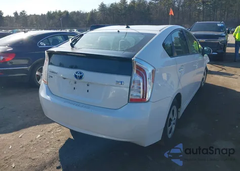 2013 Toyota Prius z USA, uszkodzony, nr VIN JTDKN3DU2D5668108